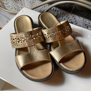 Croft & Barrow Gold Metallic Dress Sandals